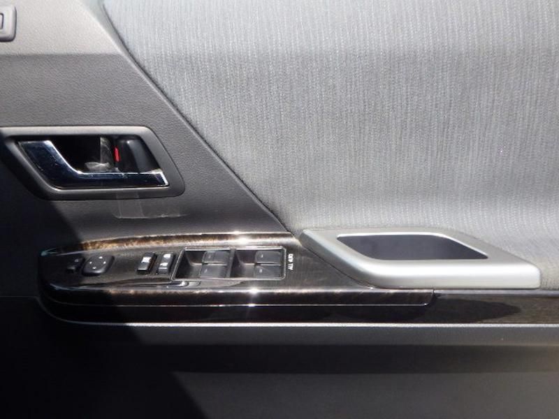 Used Toyota Alphard 2012 for sale - 76609447: Photo 5