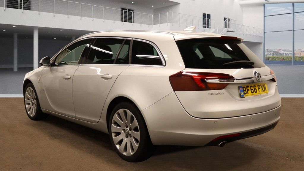 Used Vauxhall Insignia 2016 for sale - 76609428: Photo 3
