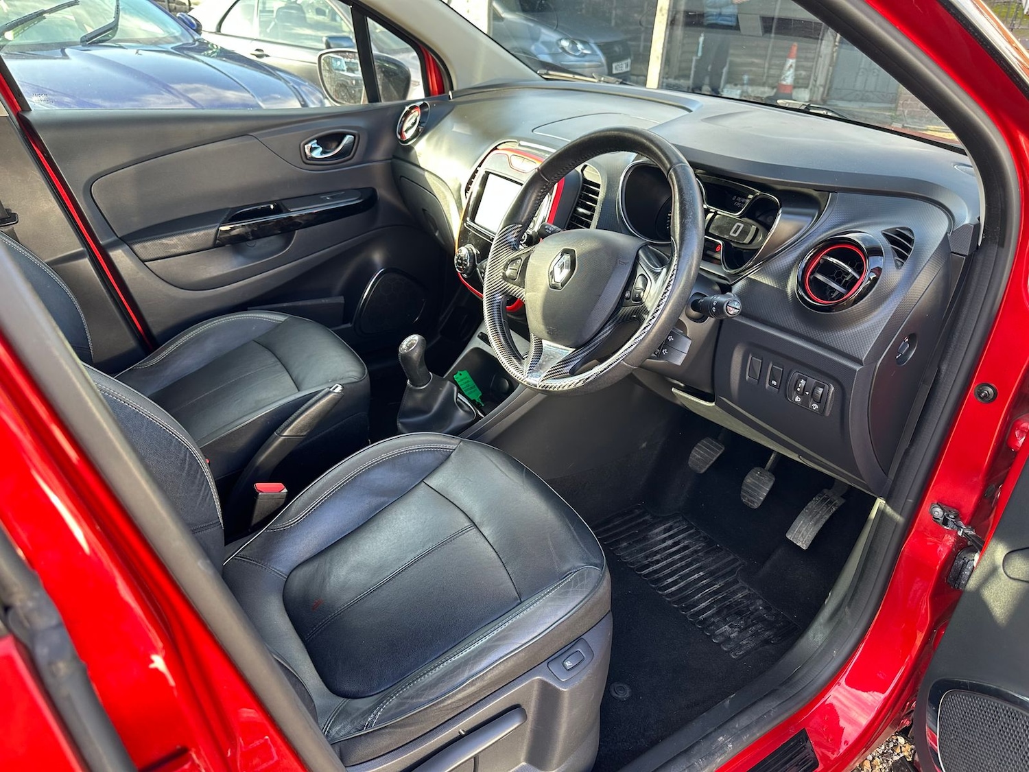 Used Renault Captur 2015 for sale - 77281190: Photo 13