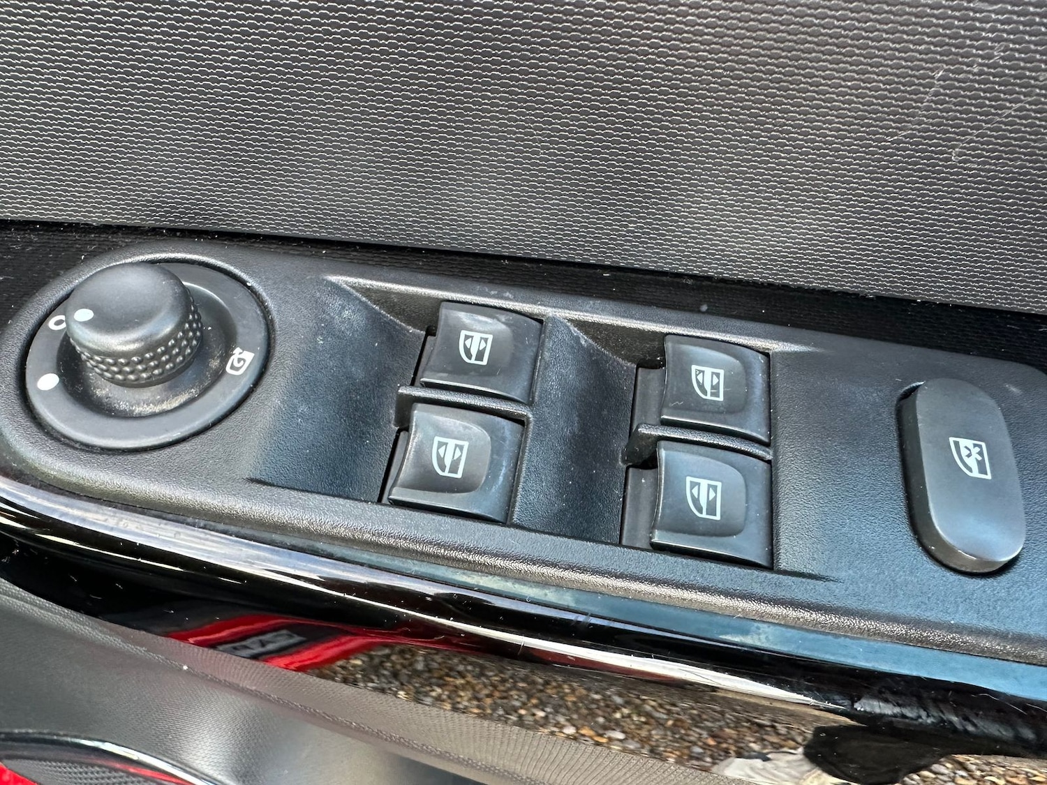 Used Renault Captur 2015 for sale - 77281190: Photo 15