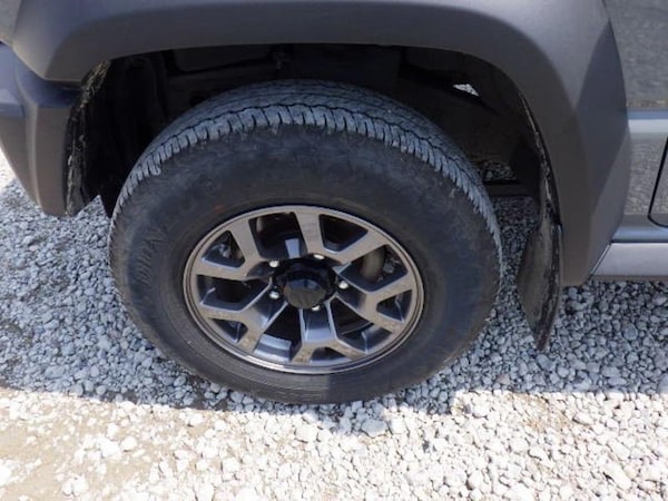 Used Suzuki Jimny 2023 for sale - 75740617: Photo 23