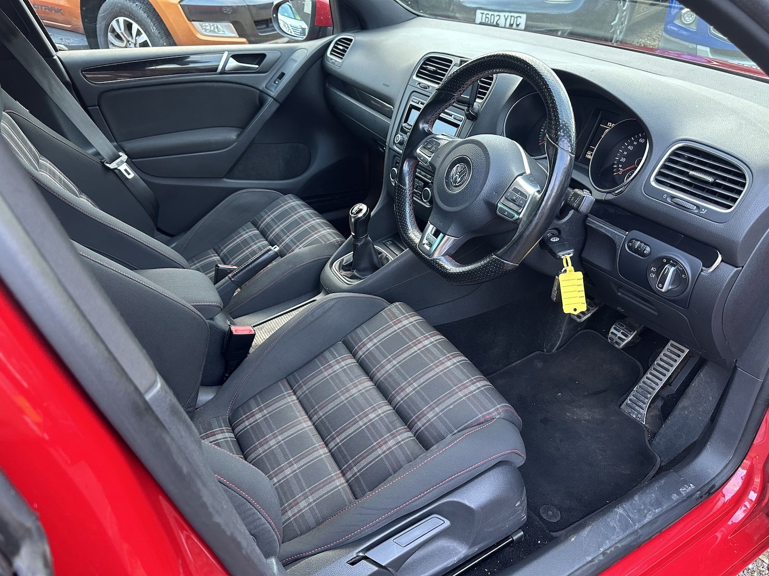 Used Volkswagen Golf 2009 for sale - 76598500: Photo 14