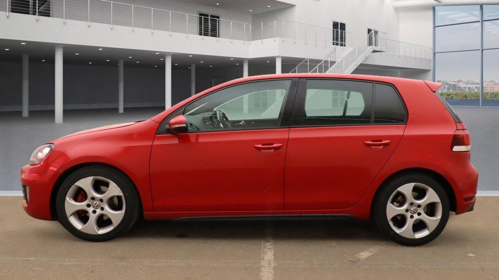 Used Volkswagen Golf 2009 for sale - 76598500: Photo 6