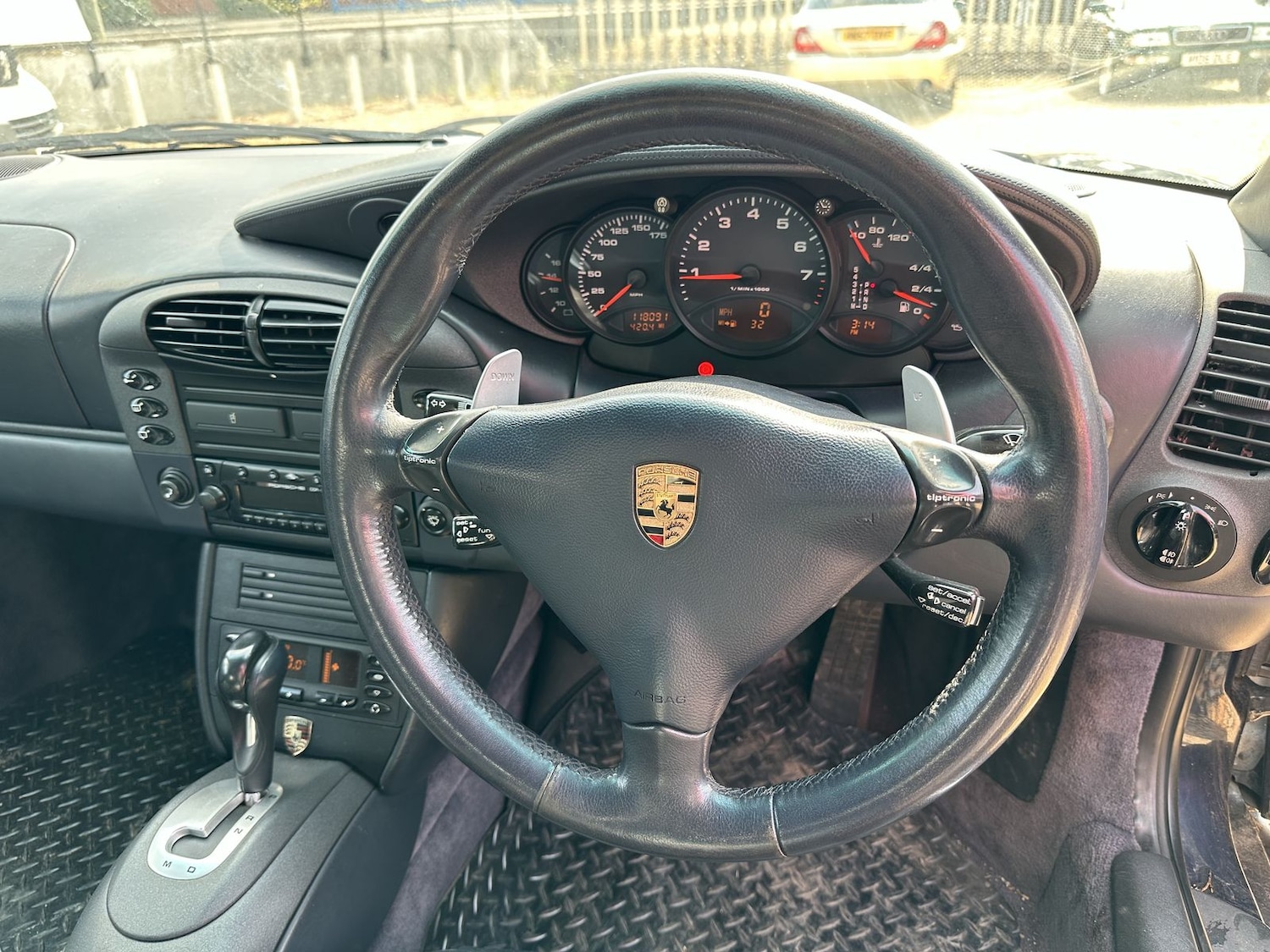 Used Porsche 911 1999 for sale - 76609436: Photo 15