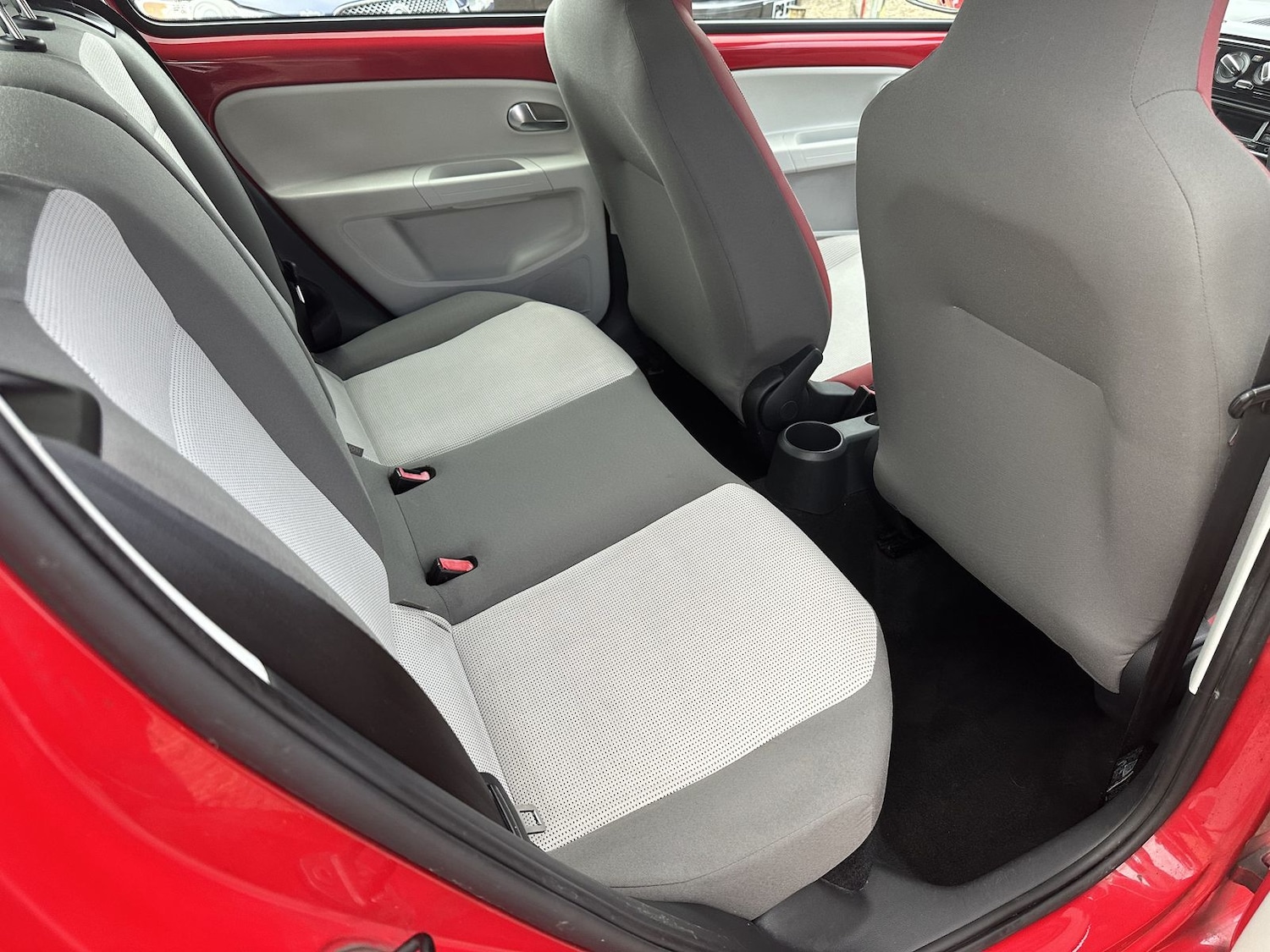 Used Volkswagen up! 2013 for sale - 76609443: Photo 12