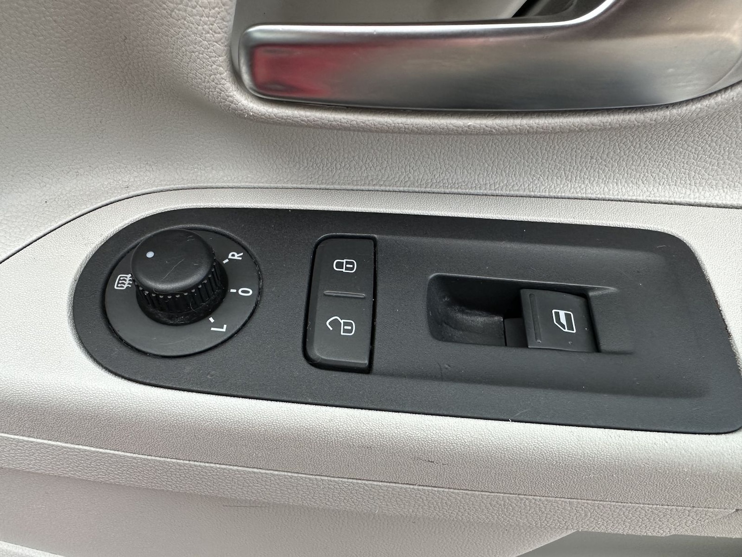 Used Volkswagen up! 2013 for sale - 76609443: Photo 17