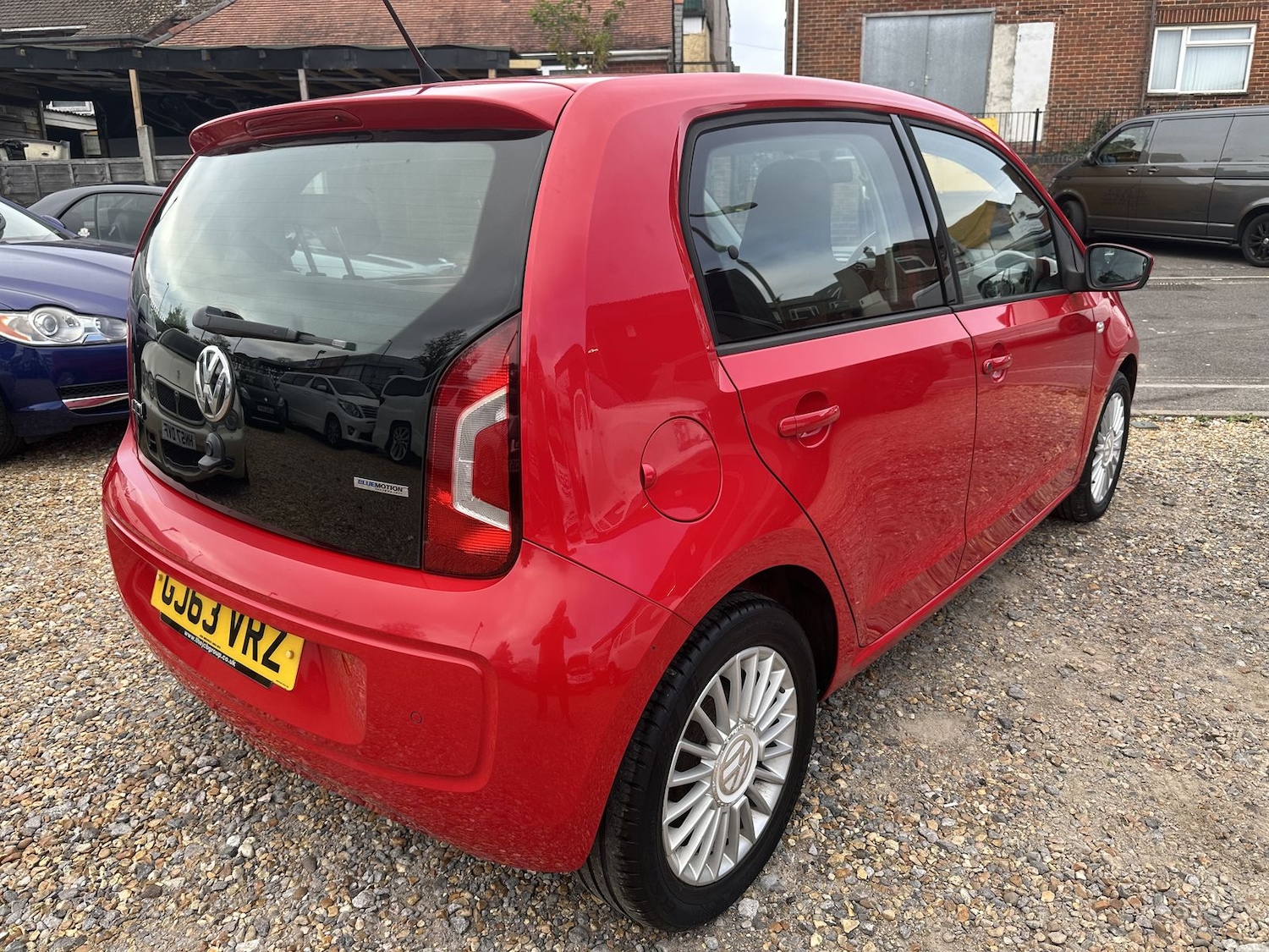 Used Volkswagen up! 2013 for sale - 76609443: Photo 8