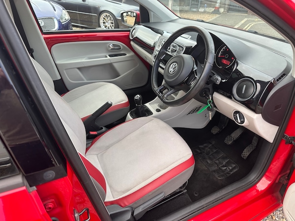 Used Volkswagen up! 2013 for sale - 76273394: Photo 11