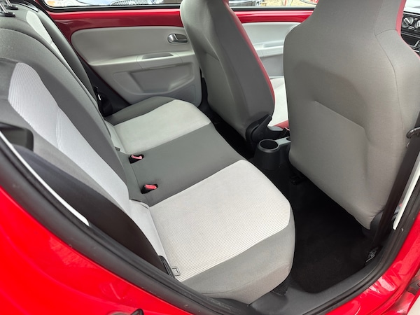 Used Volkswagen up! 2013 for sale - 76273394: Photo 12