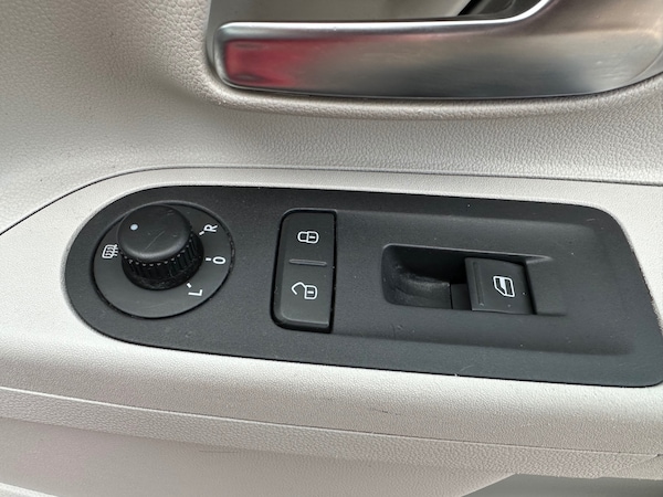 Used Volkswagen up! 2013 for sale - 76273394: Photo 16
