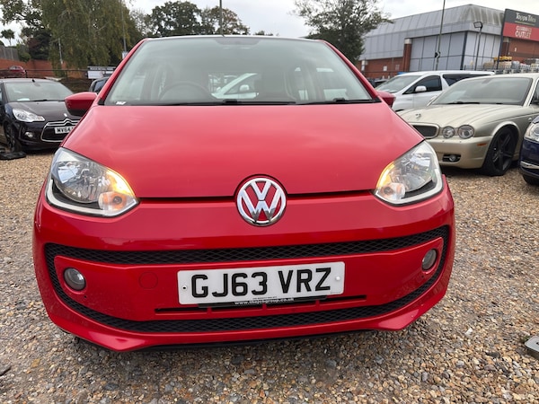 Used Volkswagen up! 2013 for sale - 76273394: Photo 2