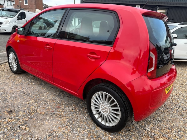 Used Volkswagen up! 2013 for sale - 76273394: Photo 5