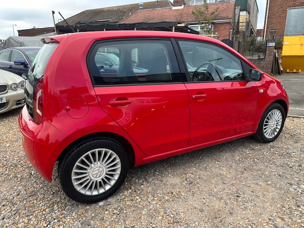 Used Volkswagen up! 2013 for sale - 76273394: Photo 9