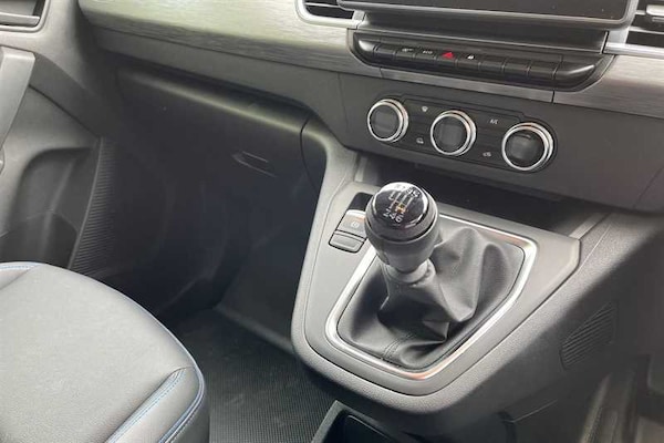 Used Nissan Other 2025 for sale - 74880695: Photo 17
