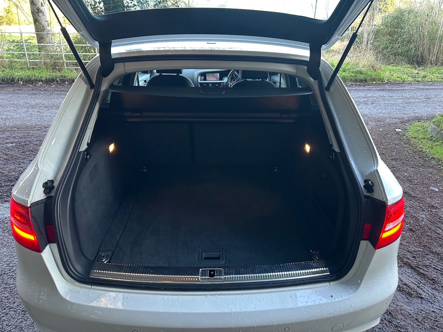 Used Audi A4 Avant 2012 for sale - 77418401: Photo 8