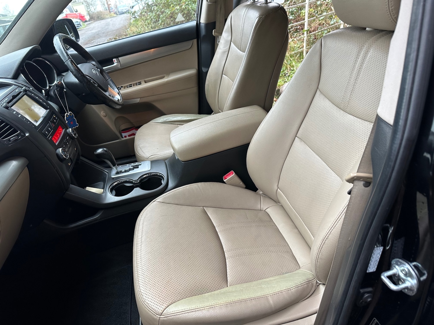 Used Kia Sorento 2011 for sale - 77136489: Photo 10