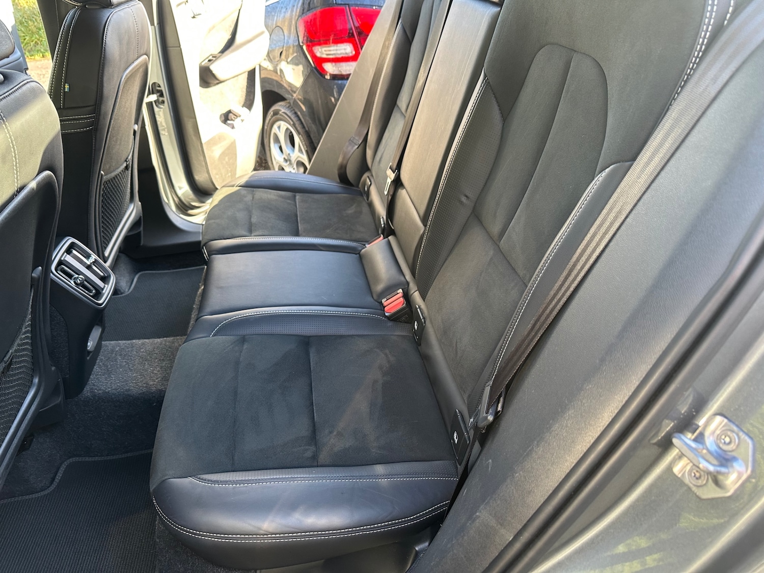 Used Volvo XC40 2019 for sale - 76792487: Photo 10