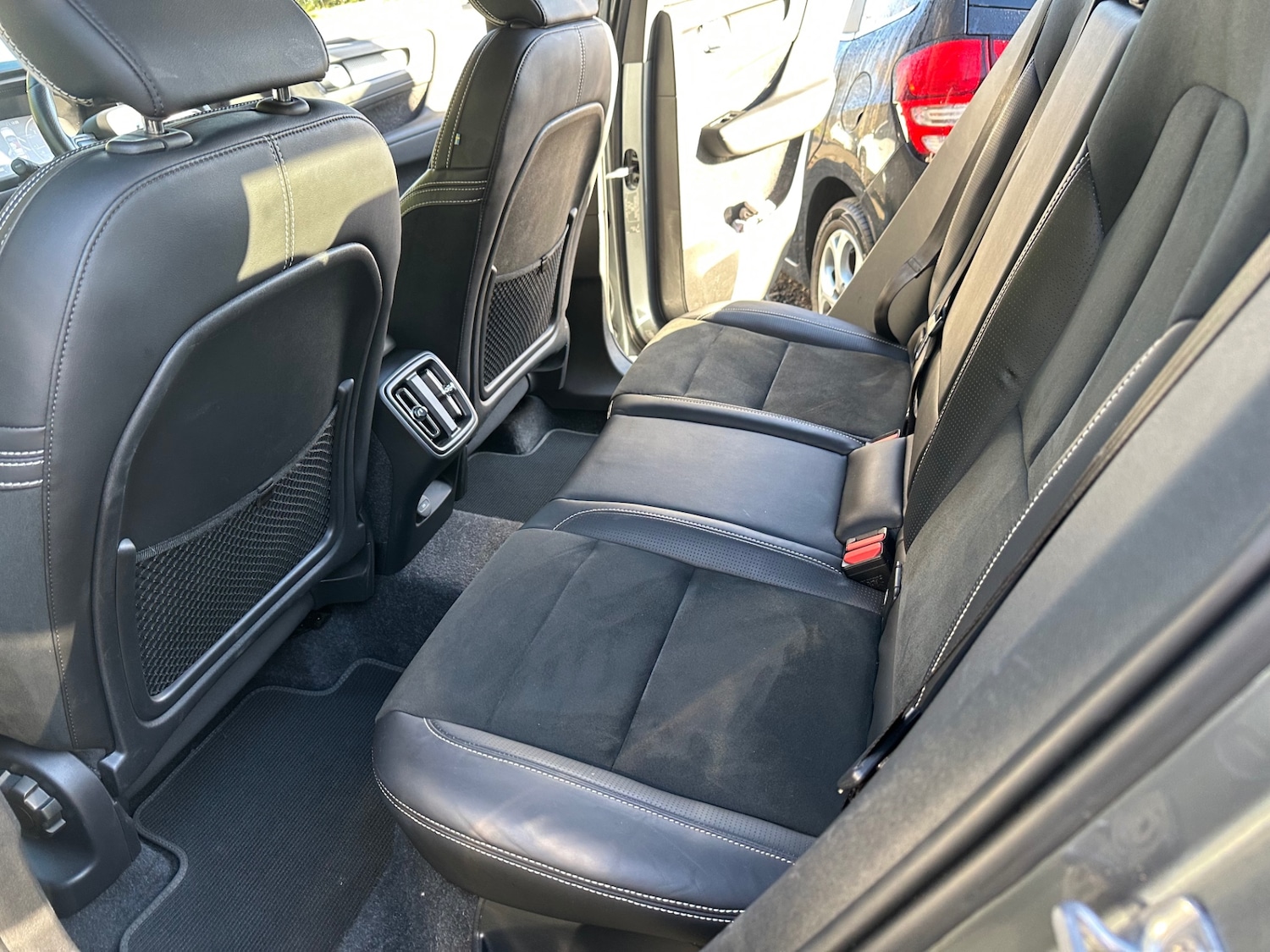 Used Volvo XC40 2019 for sale - 76792487: Photo 11