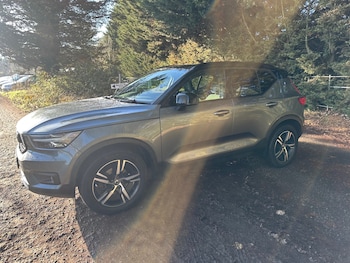 Used Volvo XC40 2019 for sale - 76792487: Photo