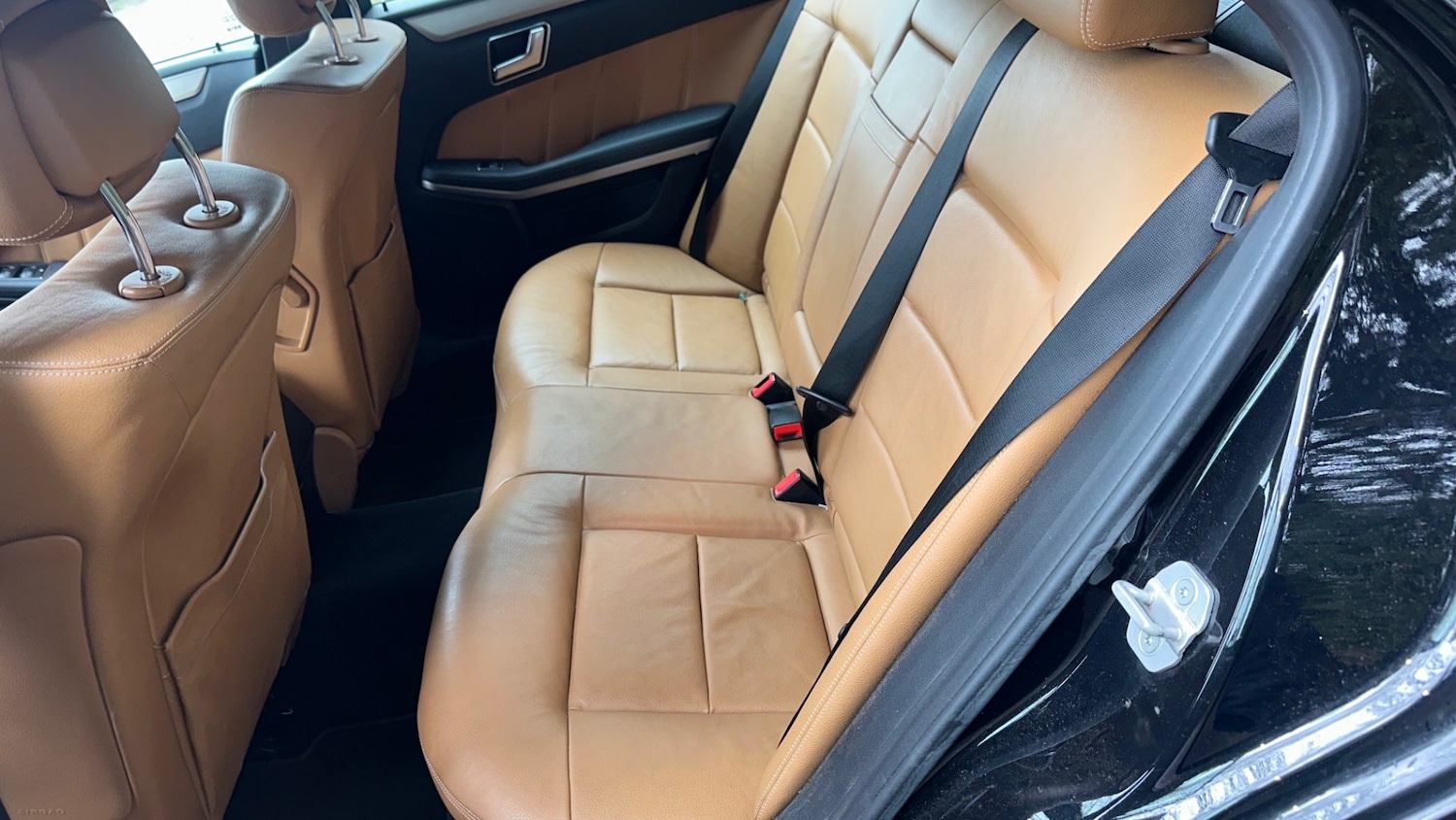 Used Mercedes-Benz E Class 2013 for sale - 77689516: Photo 4