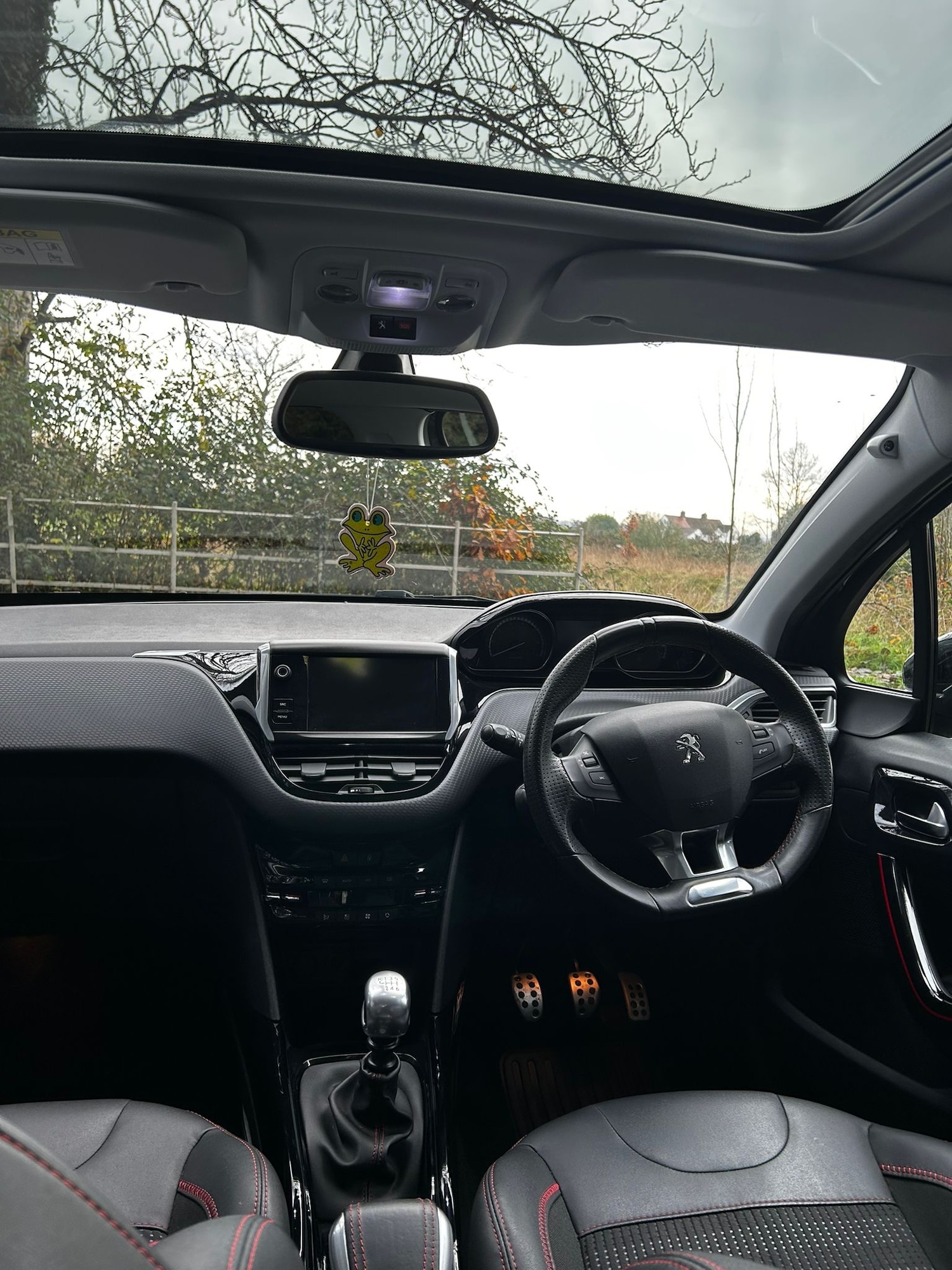 Used Peugeot 2008 2018 for sale - 76830576: Photo 12