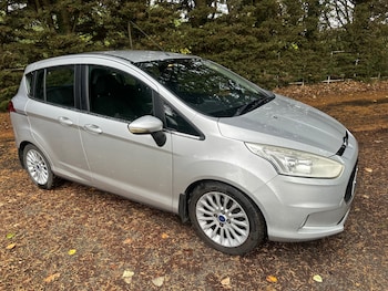 2013 (13) - 1.6 TDCi Titanium 5dr