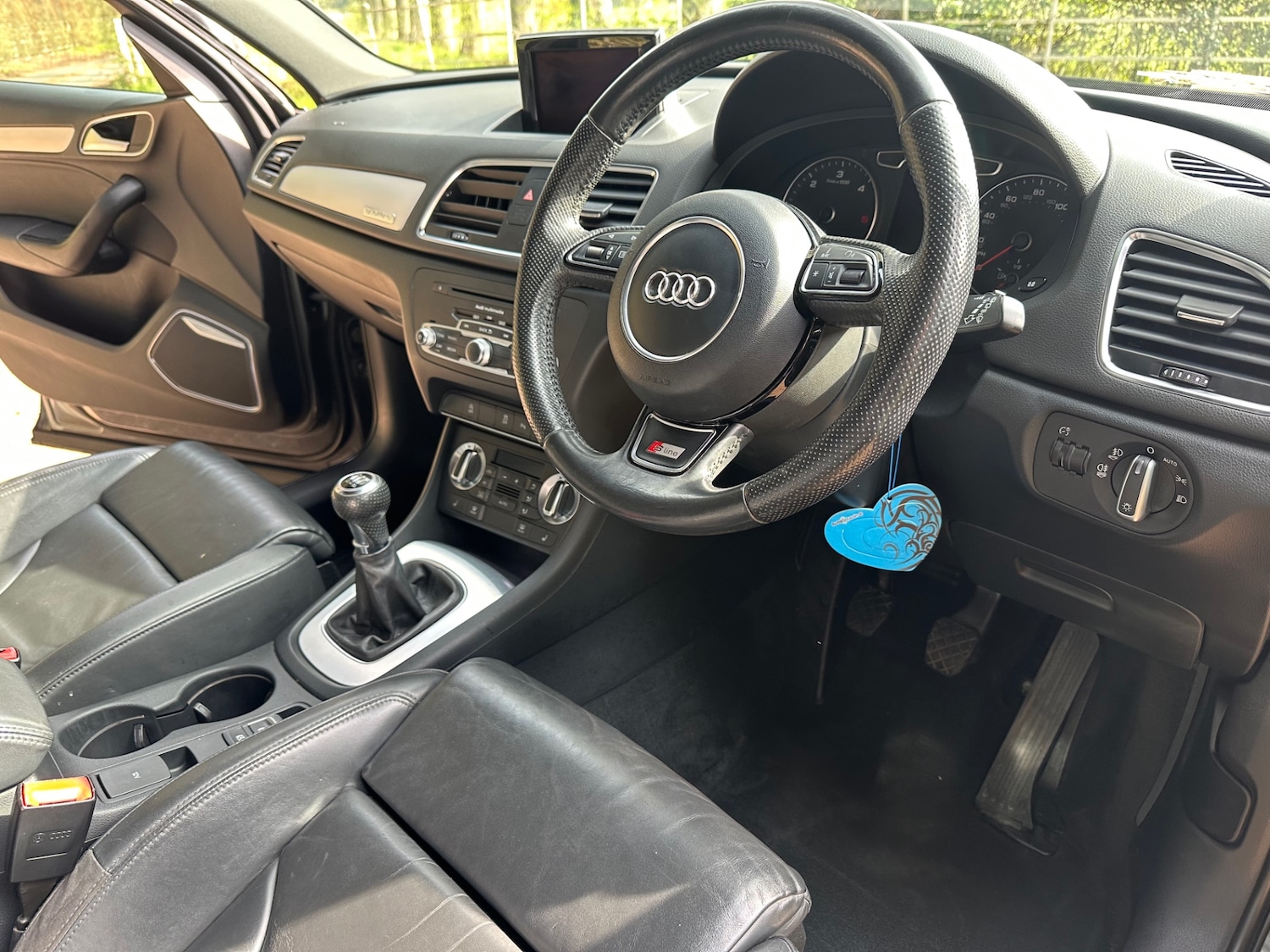 Used Audi Q3 2012 for sale - 77962340: Photo 12