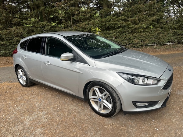 Used Ford Focus 2015 for sale - 75157135: Photo 1