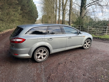 Used Ford Mondeo 2010 for sale - 77352331: Photo
