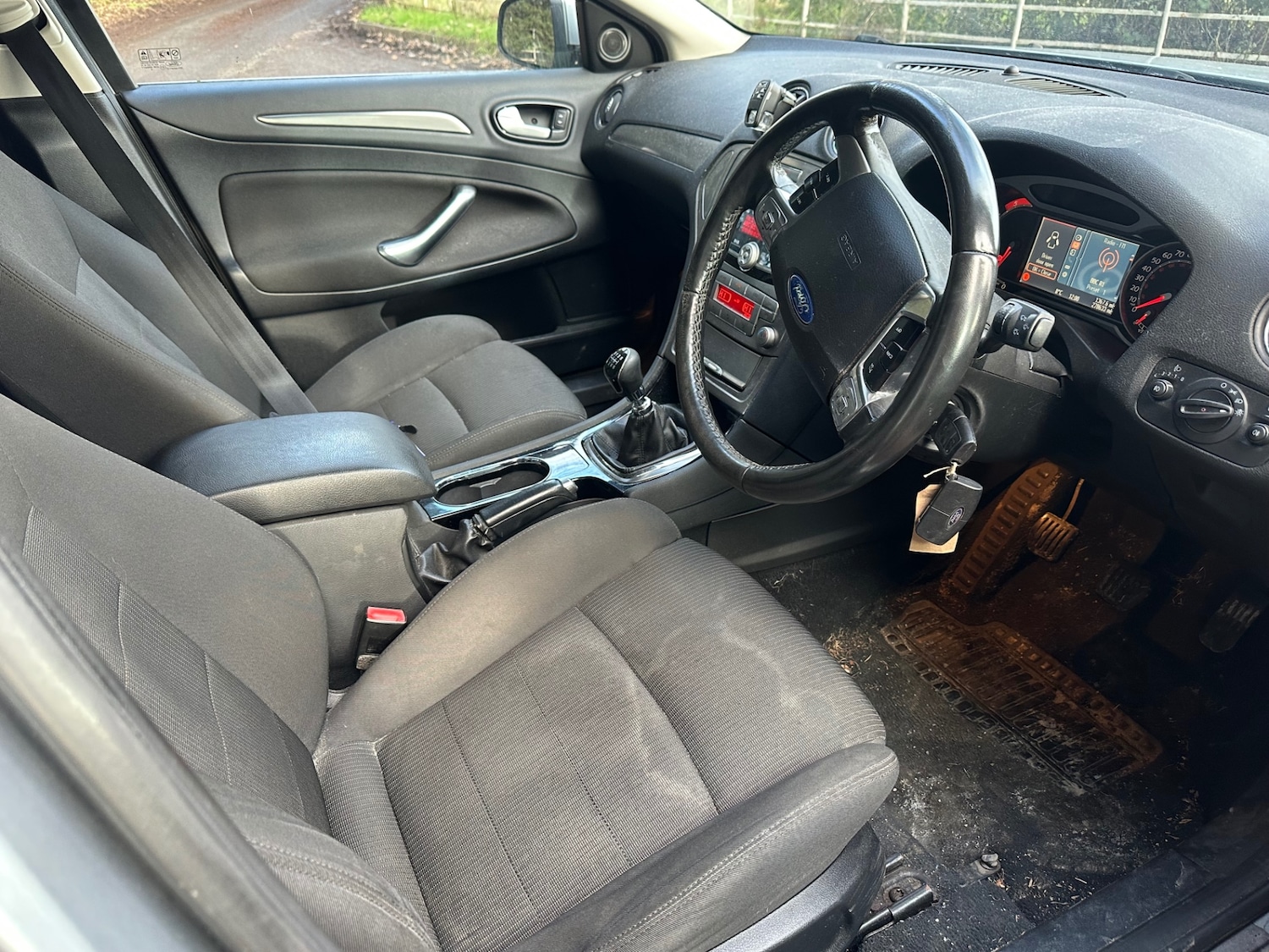 Used Ford Mondeo 2010 for sale - 77352331: Photo 4