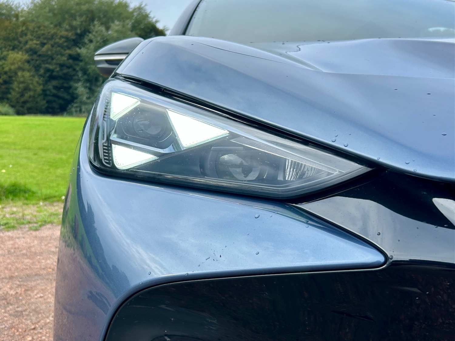 Used Cupra Tavascan 2025 for sale - 76680495: Photo 5