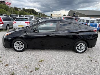 Used Toyota Prius 2016 for sale - 79645464: Photo