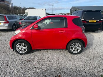 Used Toyota IQ 2010 for sale - 78420994: Photo