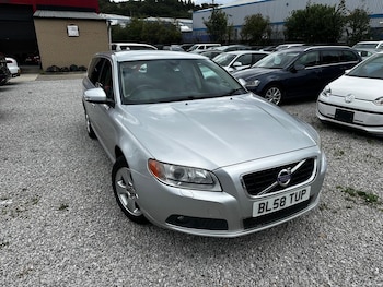 Used Volvo V70 2009 for sale - 78420974: Photo