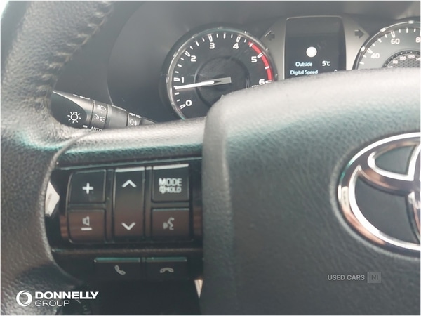 Used Toyota Hilux 2021 for sale - 77958929: Photo 18