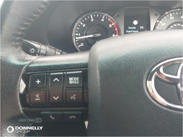 Used Toyota Hilux 2021 for sale - 77268617: Photo 17