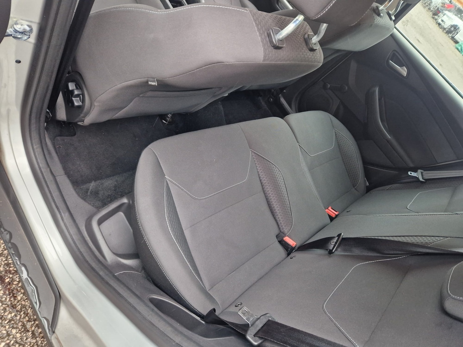 Used Ford Focus 2017 for sale - 77206960: Photo 7