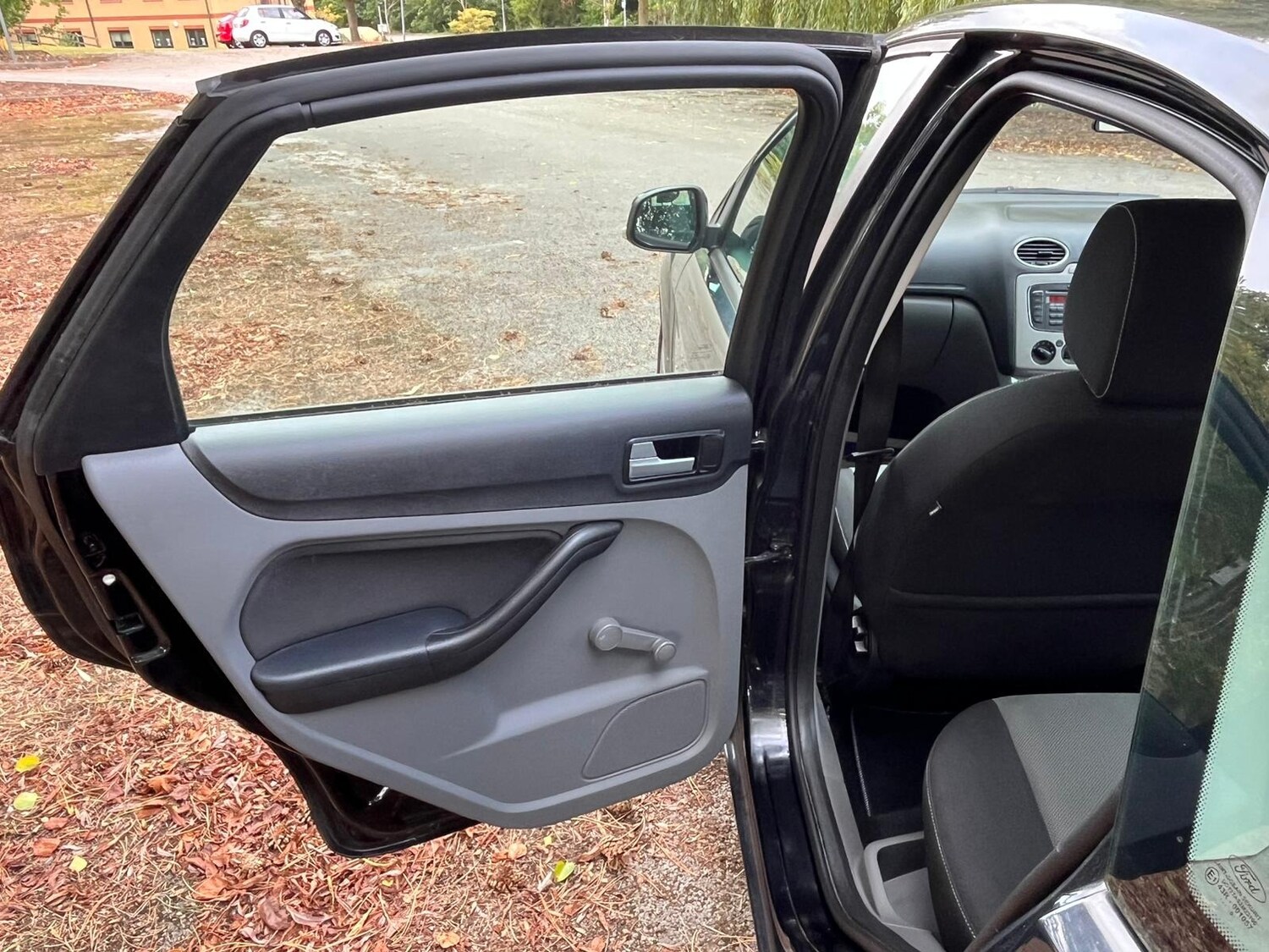 Vehicle 29