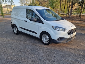 Used Ford Transit Courier 2019 for sale - 76649444: Photo