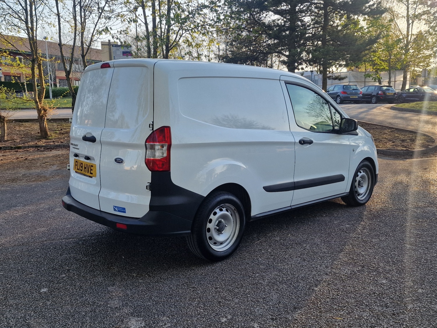 Used Ford Transit Courier 2019 for sale - 76649444: Photo 3