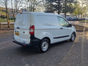 Used Ford Transit Courier 2019 for sale - 76649444: Photo