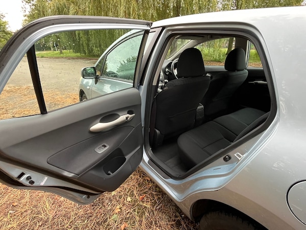 Used Toyota Auris 2009 for sale - 75190698: Photo 24