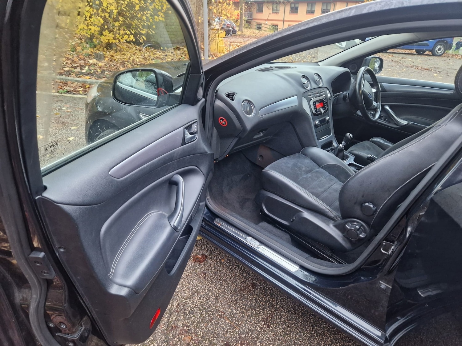 Used Ford Mondeo 2011 for sale - 76504654: Photo 9