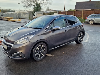 Peugeot 208 feature image
