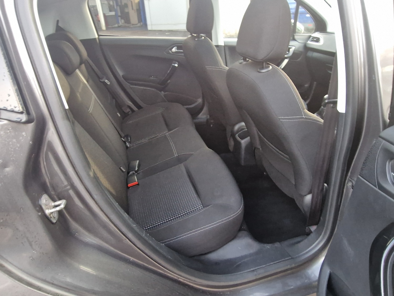 Used Peugeot 208 2018 for sale - 76968258: Photo 21