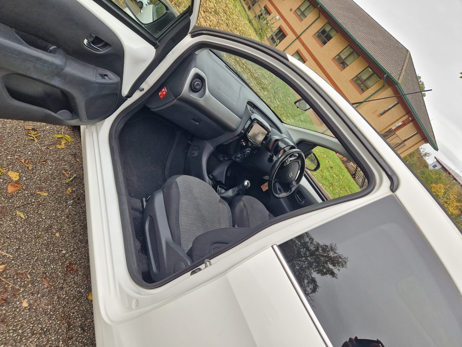 Used Citroen C1 2015 for sale - 76414002: Photo 2