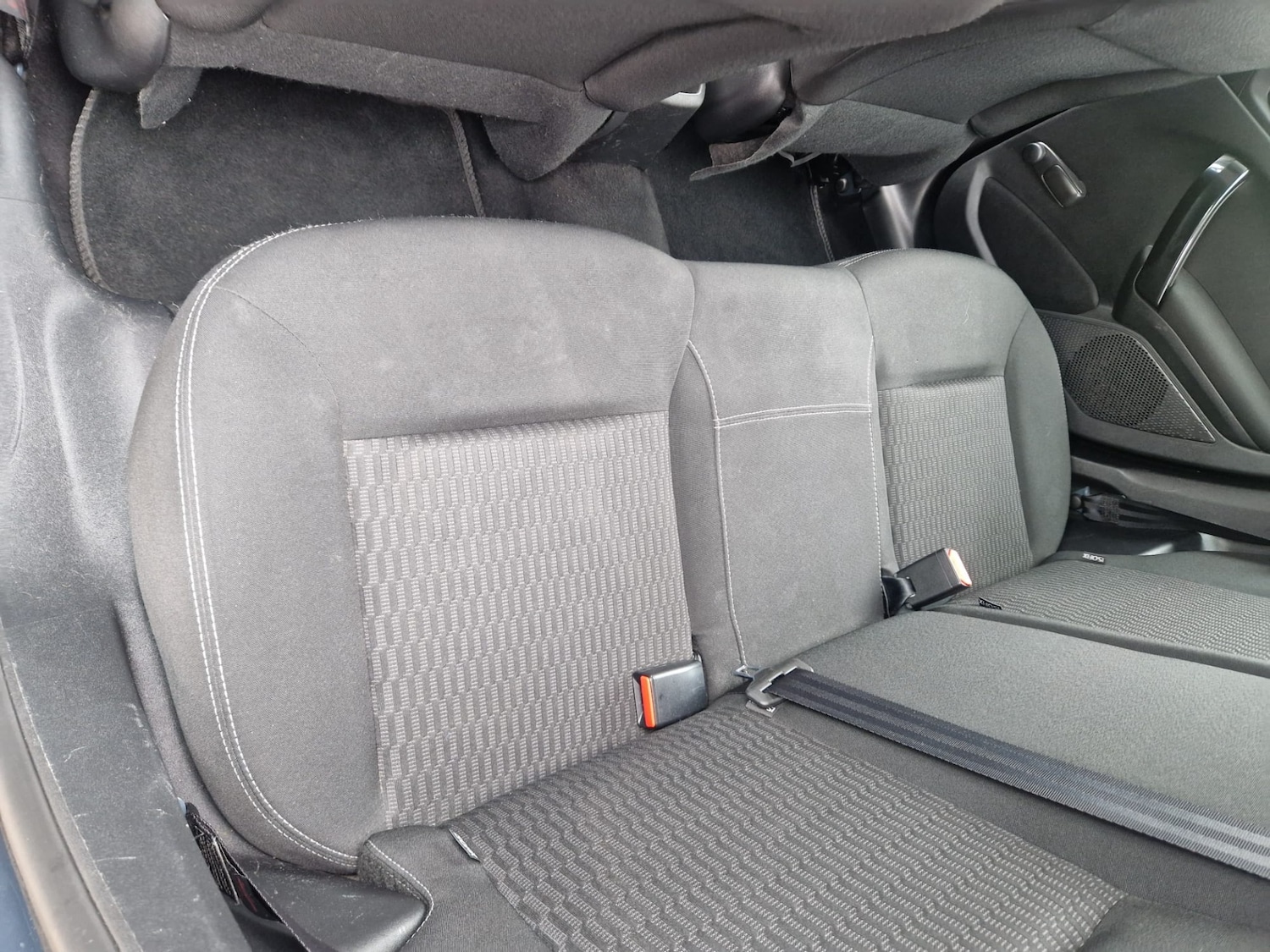 Used Peugeot 208 2016 for sale - 77687327: Photo 21