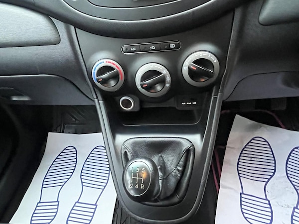 Used Hyundai i10 2012 for sale - 75626138: Photo 18