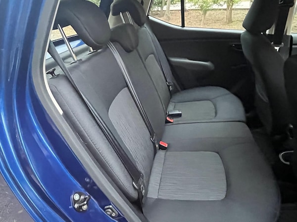 Used Hyundai i10 2012 for sale - 75626138: Photo 28