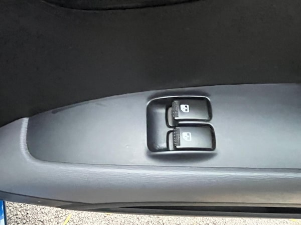 Used Hyundai i10 2012 for sale - 75626138: Photo 37